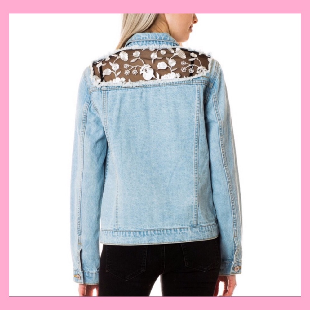Lace denim jacket 💕